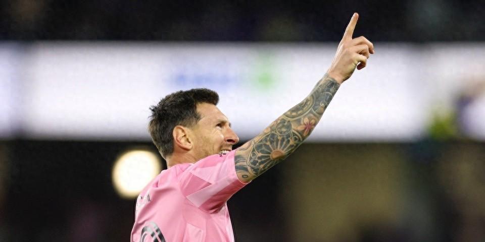 新葡京-多项纪录静候梅西：900球大关近在咫尺，任意球神迹指日可待